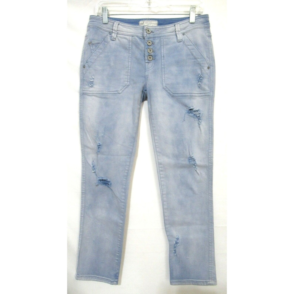 Free People Size 2 Distressed Blue Light Wash Denim Boyfriend Jeans EUC